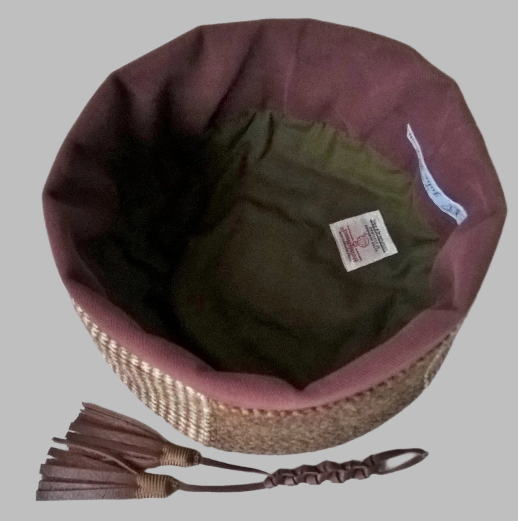 Cotton lining and removable tassel of Harris Tweed smoking cap