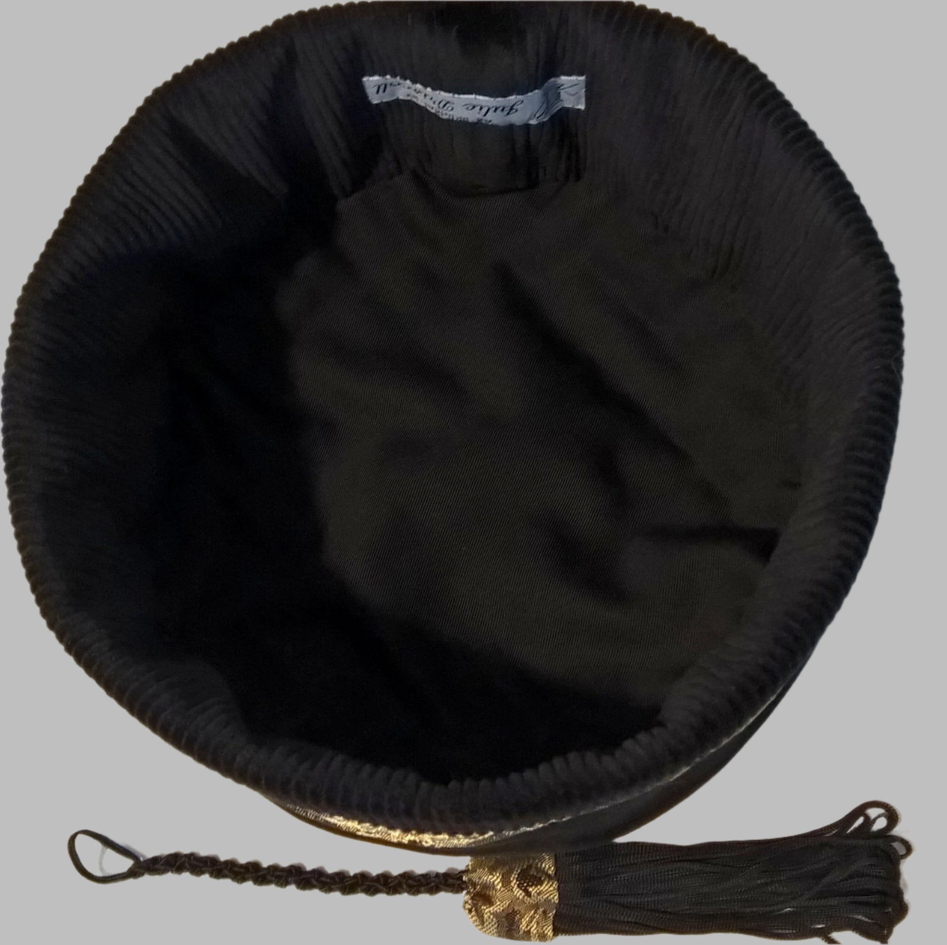 Black cotton lining inside smoking cap