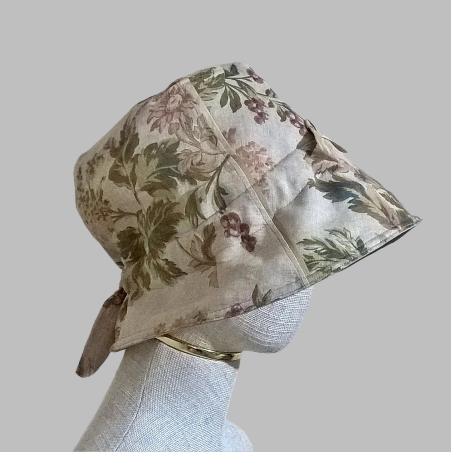 Linen Bucket Hat in vintage floral with adjustable tie