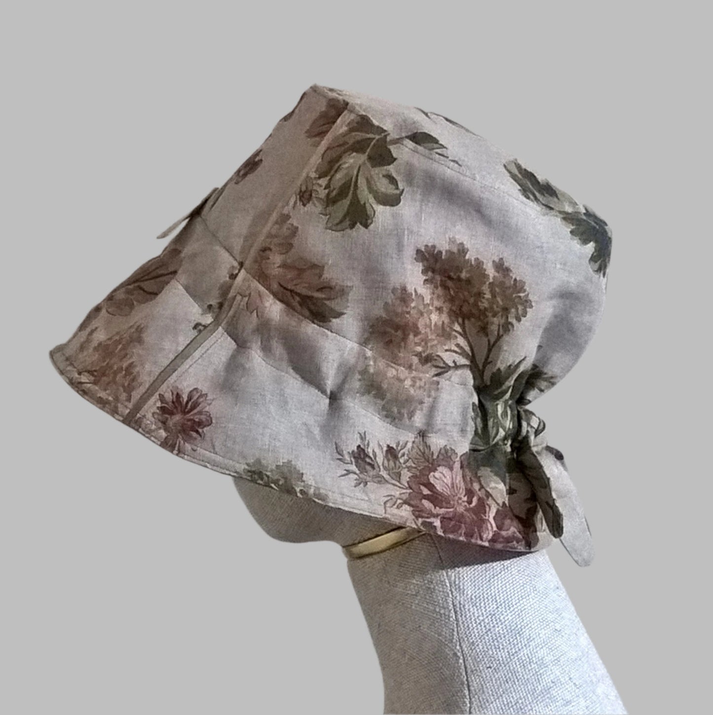 Linen Bucket Hat in vintage floral with adjustable tie