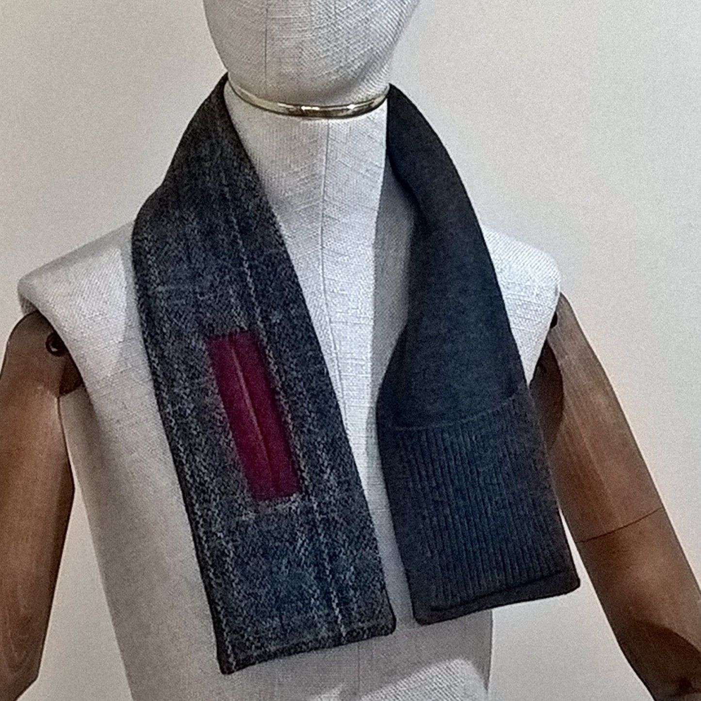 Grey Harris Tweed scarf with small pocket on knitted up-cycled lining