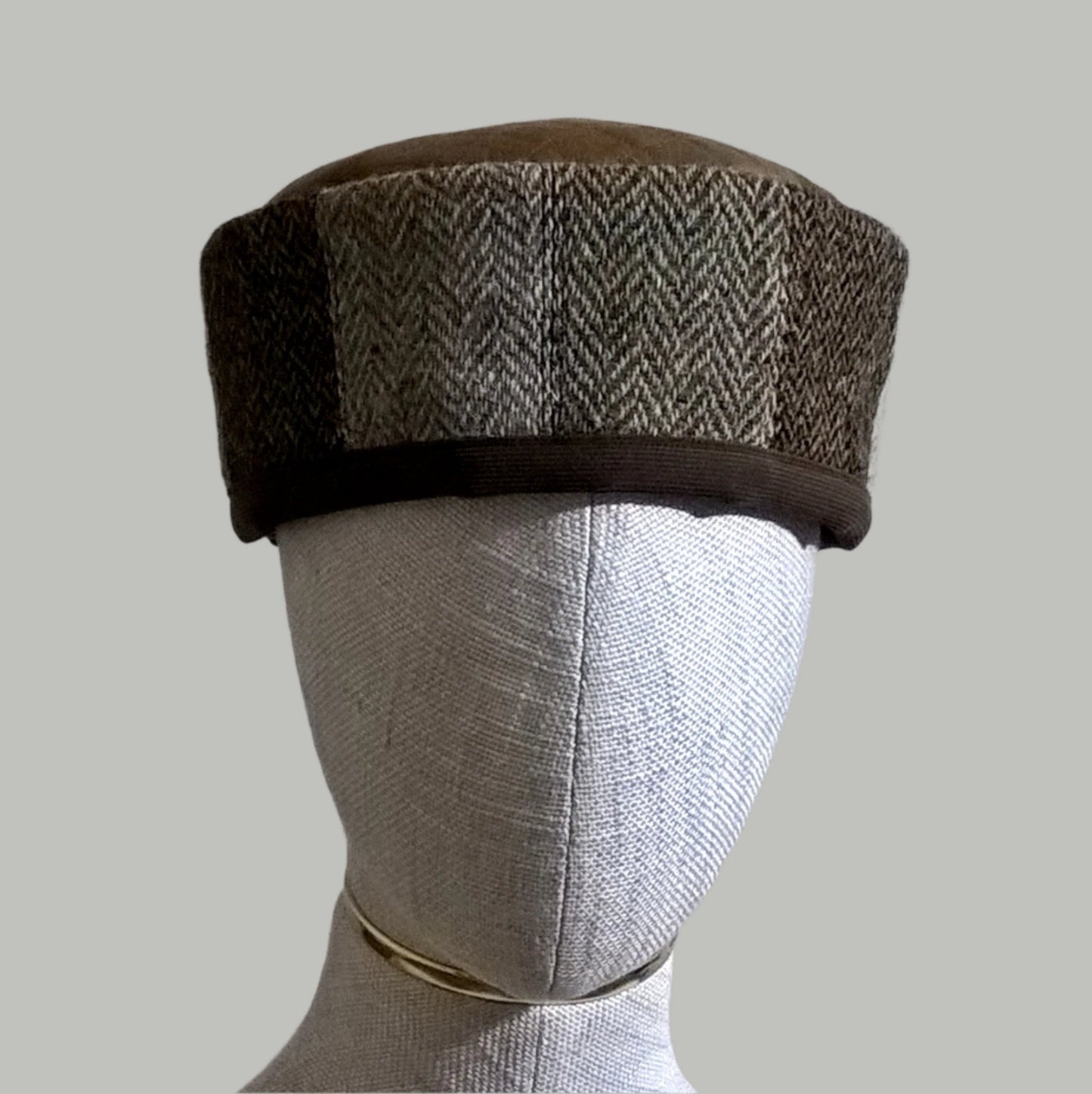 Brown Harris Tweed wool patchwork pillbox smoking cap with cashmere  lining