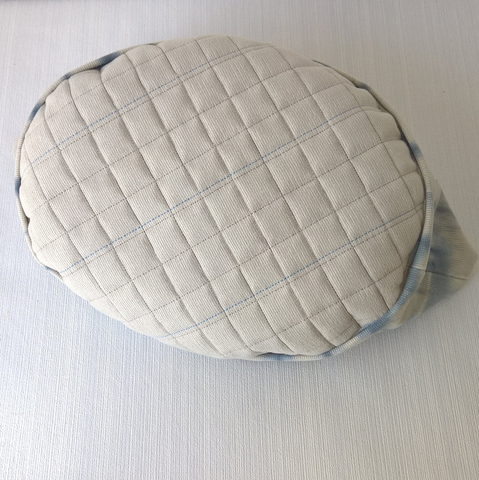 The quilted tip adds designer detail and structure to the hat